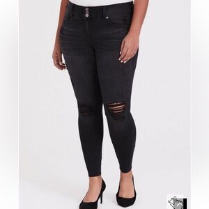 Torrid black Jean jeggings 18R